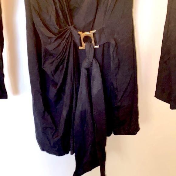 NWOT. Cache black, v-neck, tie blouse. - Picture 3 of 6